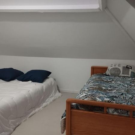 Agreable Maison Avec Parking Gratuit Apartment Amiens Bagian luar foto